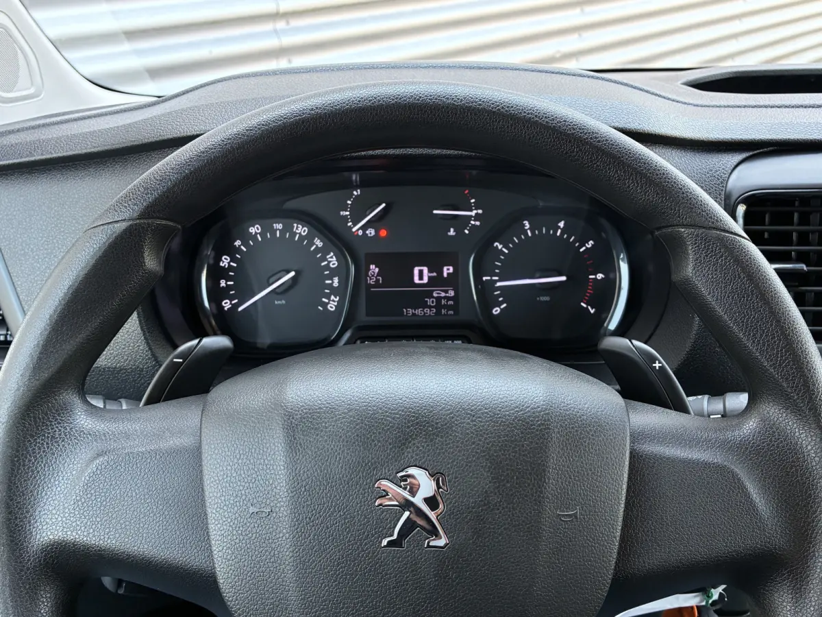 2.0 BlueHDI 145 DC LM velgen Automaat Sensoren
