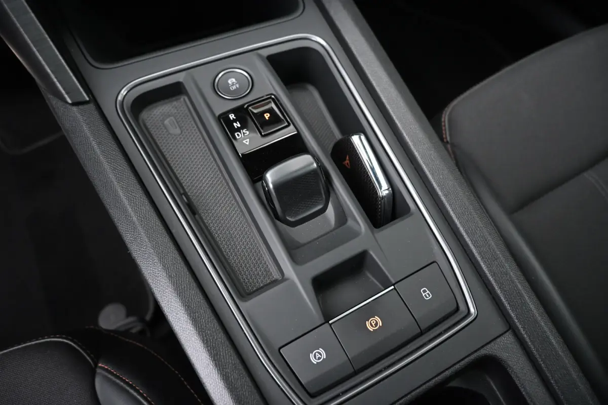 1.4 e-Hybrid VZ Performance | Supersports | Pano | Apple | Sfeer |