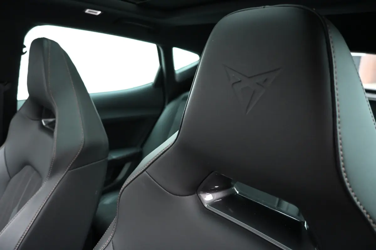 1.4 e-Hybrid VZ Performance | Supersports | Pano | Apple | Sfeer |