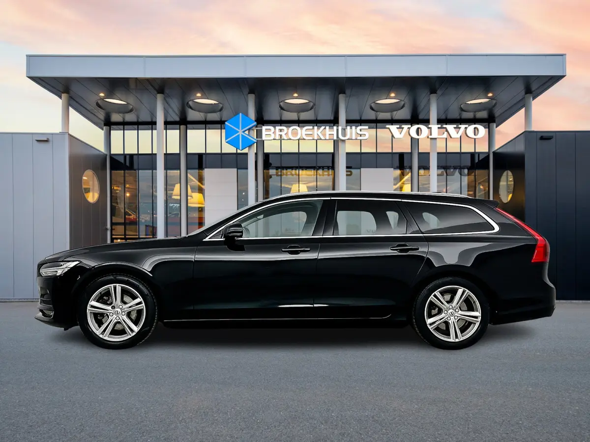 T5 Momentum | 18" | Elektr. Trekhaak | Keyless | Elektr. Achterklep | Half/Leder | Parkeerverwarming | Stoel/Stuur/Achterbankverwarming | Navigatie