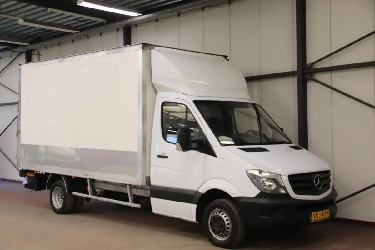 513 2.2 CDI BAKWAGEN BOX MET LAADKLEP