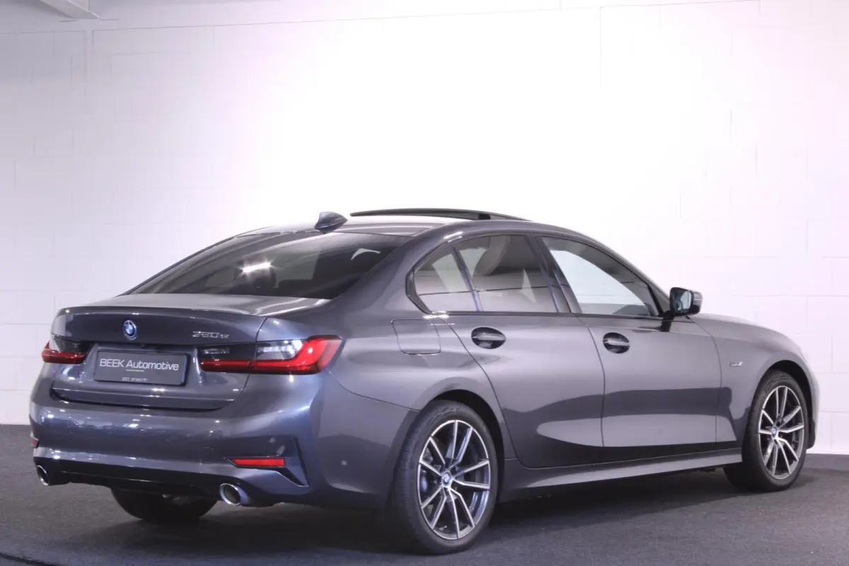 320e High Executive | M Sport | CAMERA | PANO |