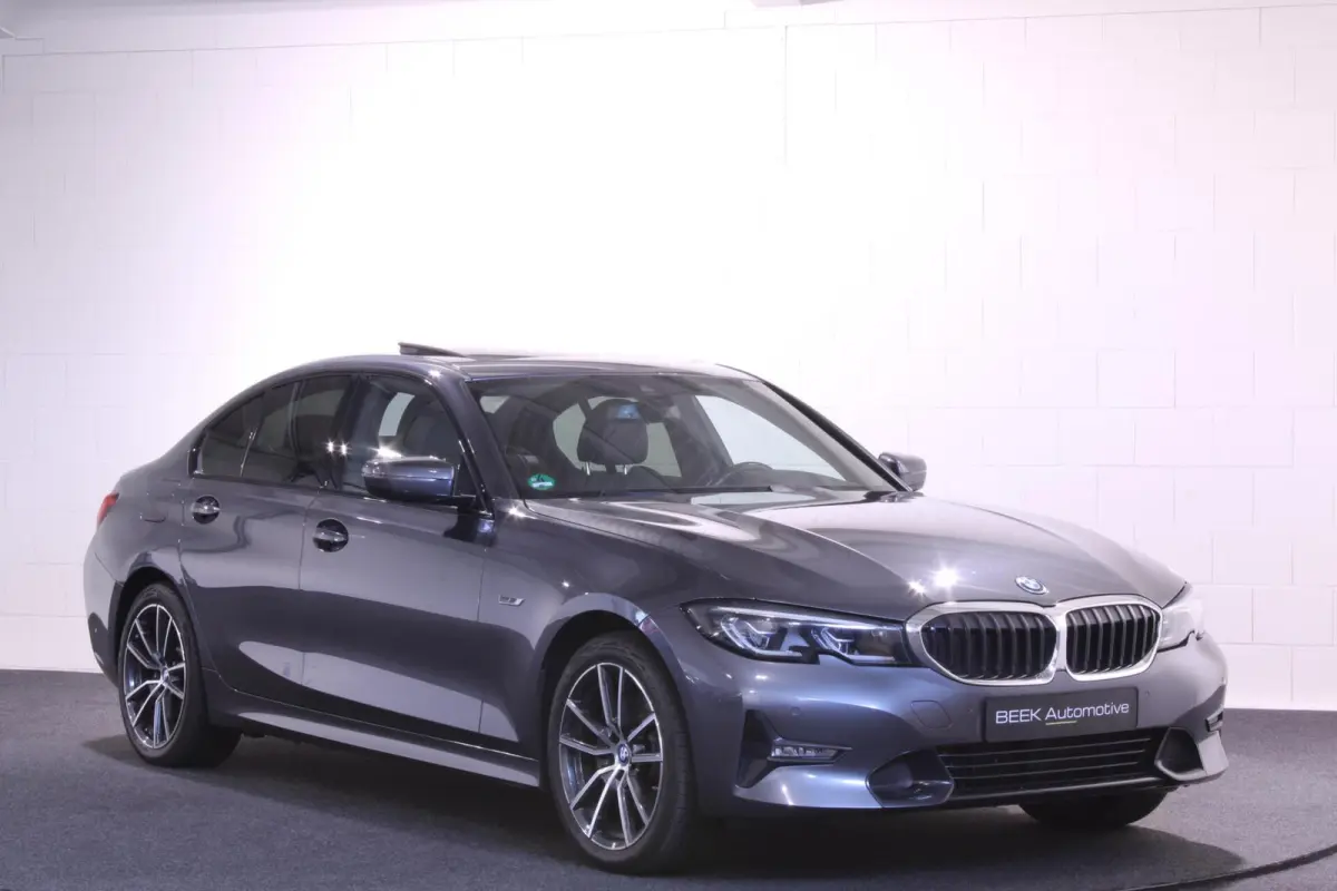 320e High Executive | M Sport | CAMERA | PANO |