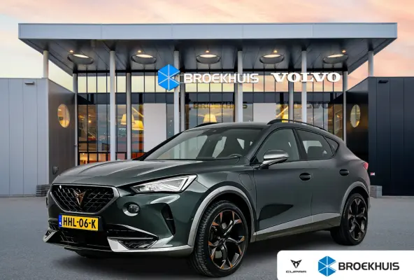 1.4 e-Hybrid VZ Performance | 19" | Adaptieve Cruise | Stoel/Stuurverwarming | Parkeercamera | Keyless | Carplay