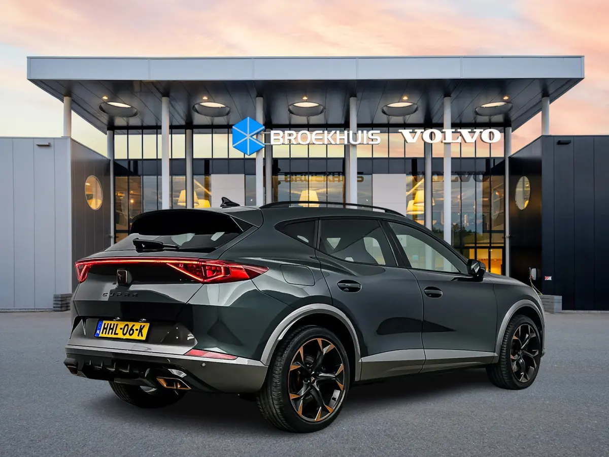 1.4 e-Hybrid VZ Performance | 19" | Adaptieve Cruise | Stoel/Stuurverwarming | Parkeercamera | Keyless | Carplay