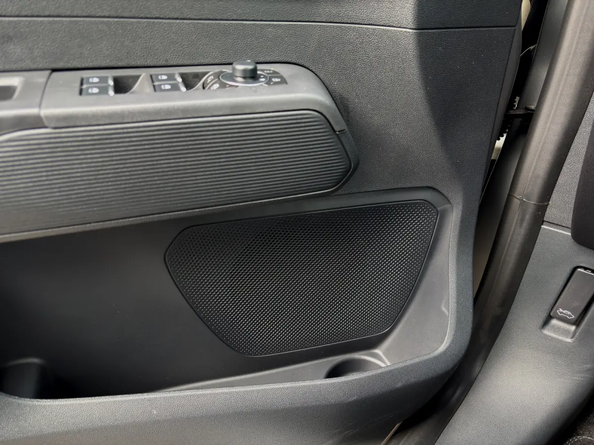Titanium | Adap. Cruise Control | BLIS | Winterpack | Camera | Keyless | CarPlay |