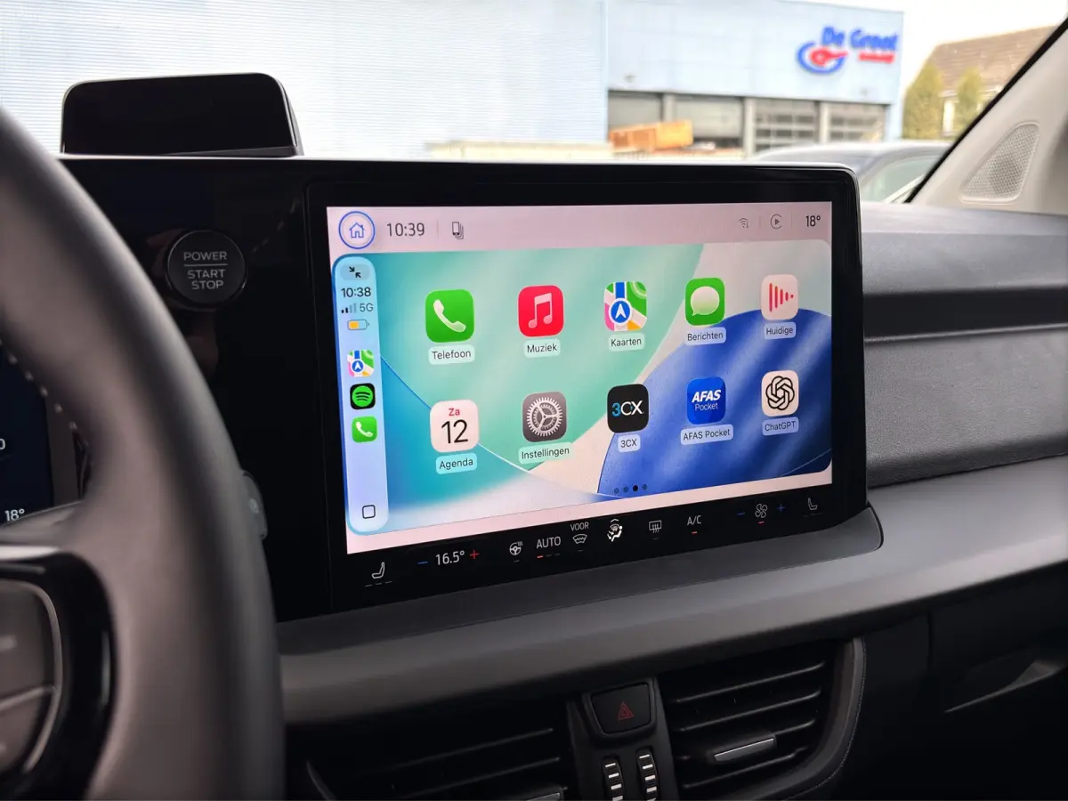 Titanium | Adap. Cruise Control | BLIS | Winterpack | Camera | Keyless | CarPlay |