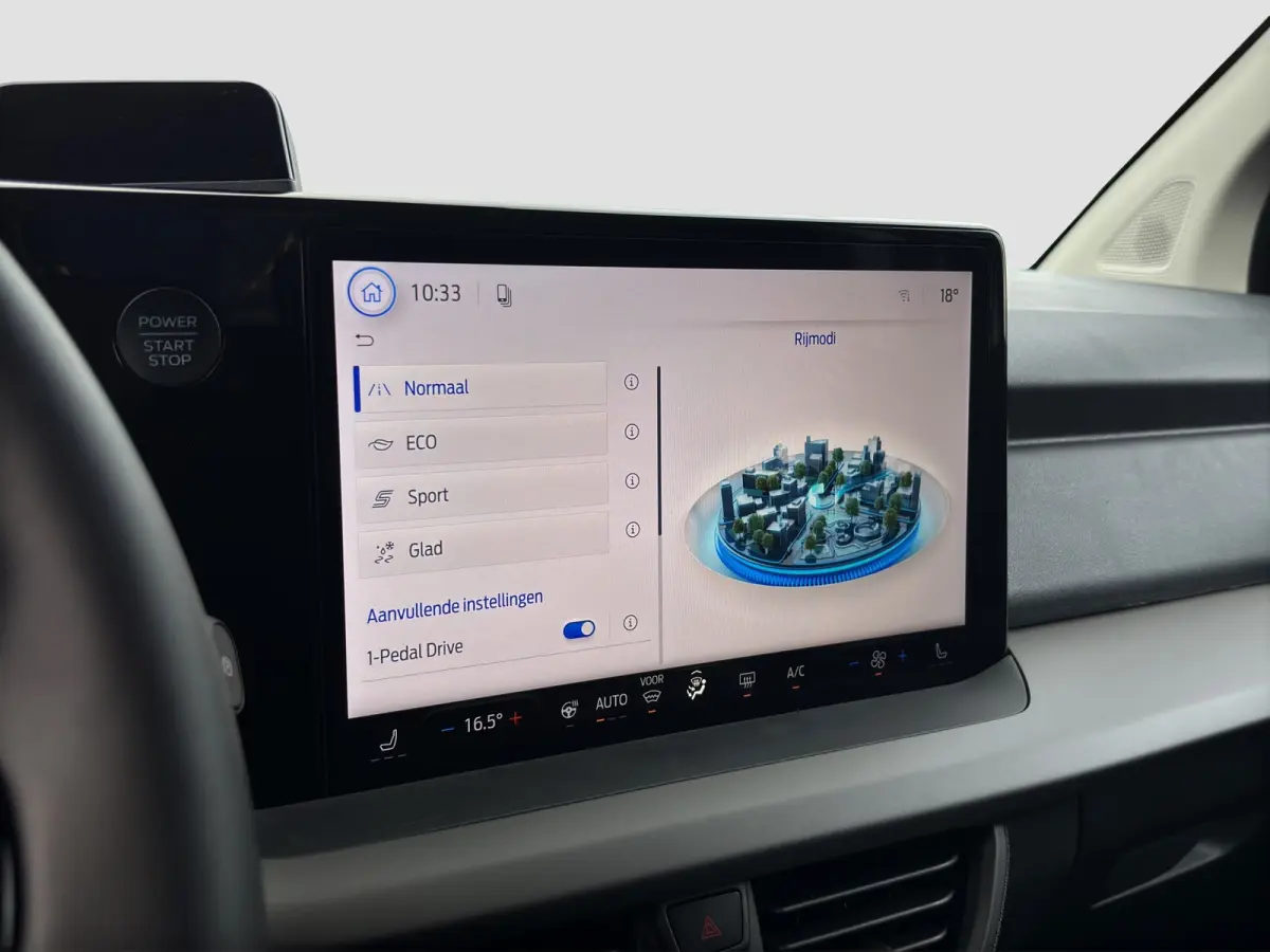 Titanium | Adap. Cruise Control | BLIS | Winterpack | Camera | Keyless | CarPlay |
