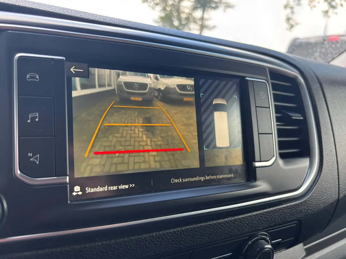 1.5 CDTI L2H1 Edition | 3 Zitplaatsen | Imperiaal | Apple Carplay | Dodehoek Detectie | 360 Camera
