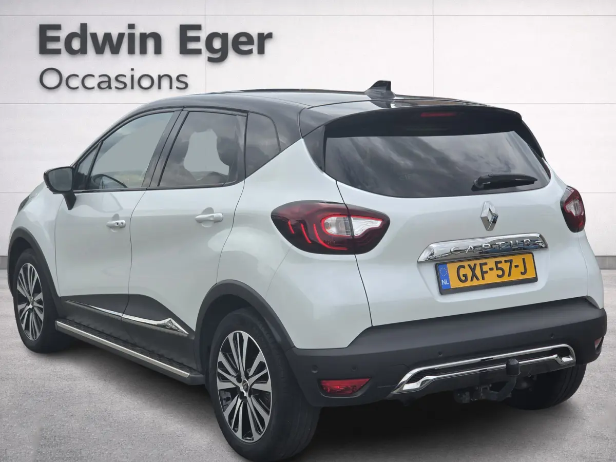 Captur TCe Initiale Paris | Automaat | Leer | Bose | Trekhaak