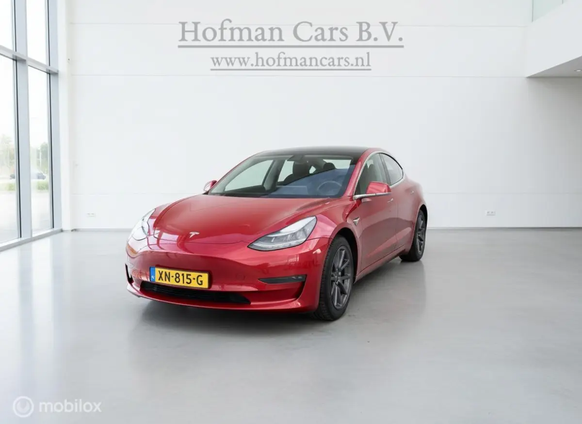 Long Range Dual Motor AWD| Speciale Rode Lak | 18" Aero | 1e eigenaar