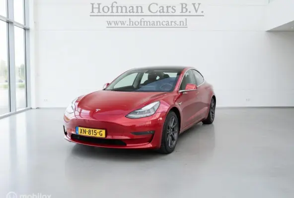 Long Range Dual Motor AWD| Speciale Rode Lak | 18" Aero | 1e eigenaar