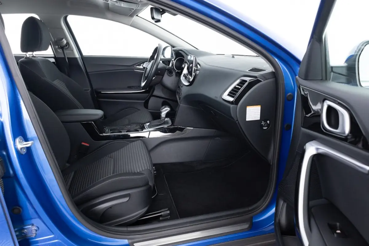 1.6 GDi PHEV DynamicLine | NAVI | CARPLAY | Full LED | Stoelverwarming !
