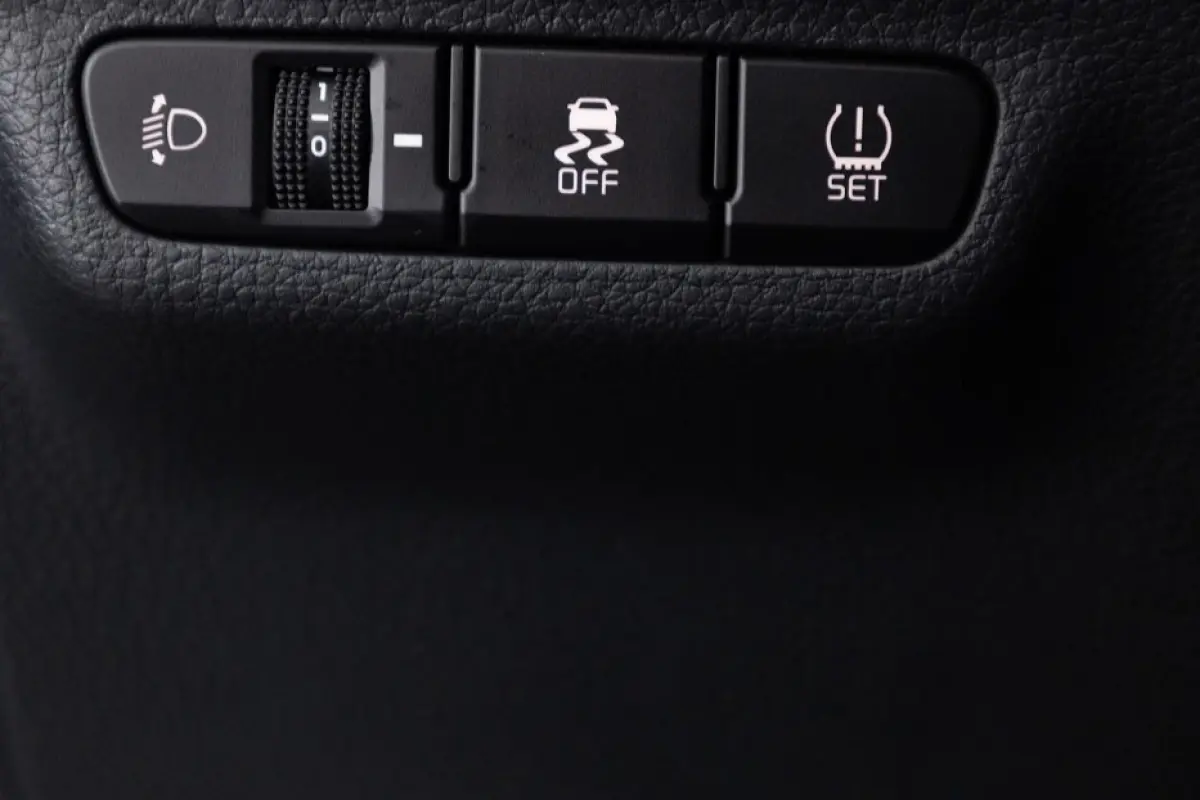 1.0 DPi ComfortLine | AIRCO | VELGEN | Stoelverwarming