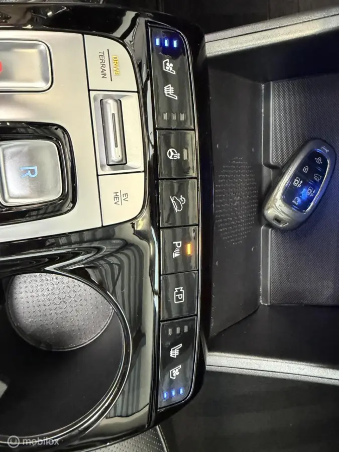 1.6 T-GDi PHEV Premium Sky 4WD | 2021 | FULL