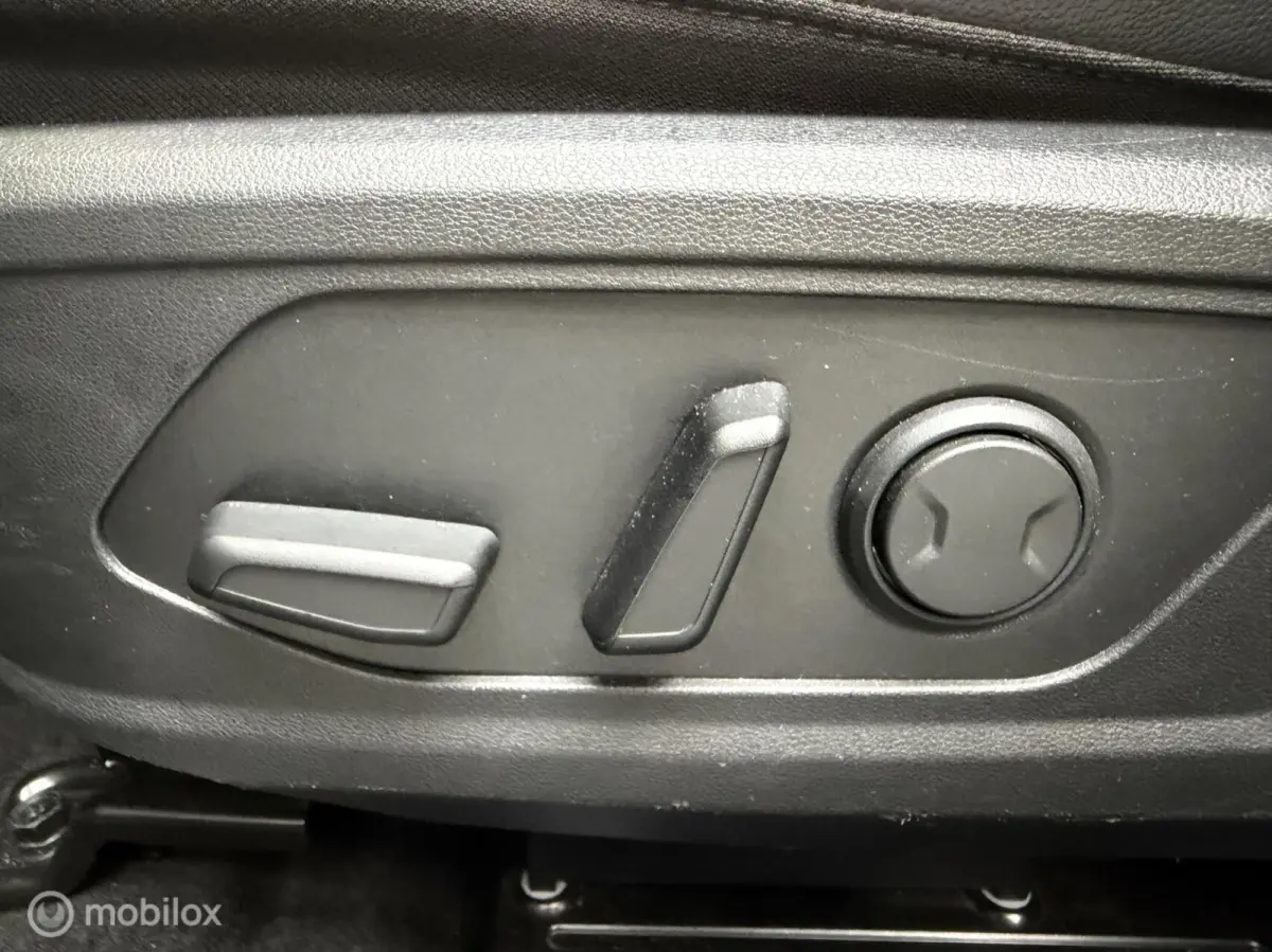 1.6 T-GDi PHEV Premium Sky 4WD | 2021 | FULL