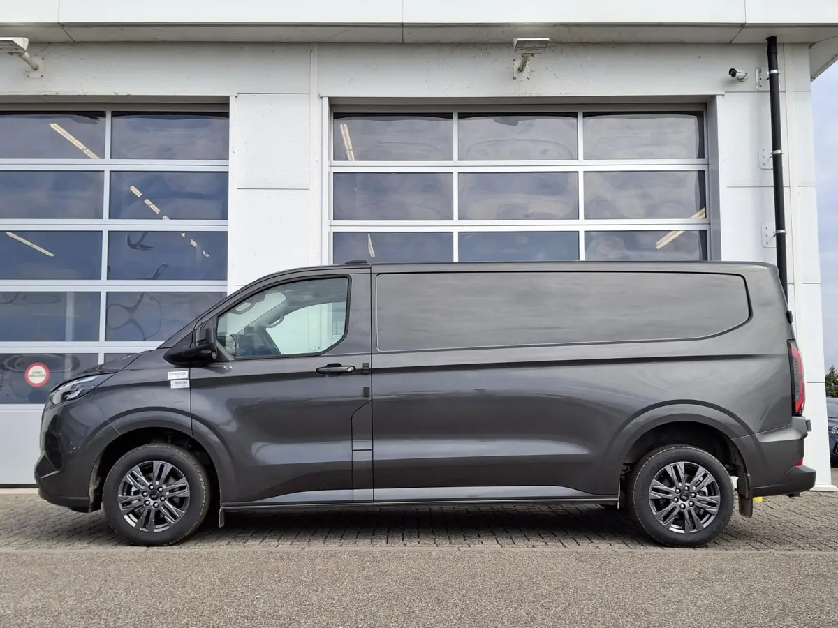 Cust. 340 L2H1 Limited 71 kWh | Driver Assistent Pack Ultimate | Verwarmde Stoelen+Stuur+Voorruit | 17'' LMV |