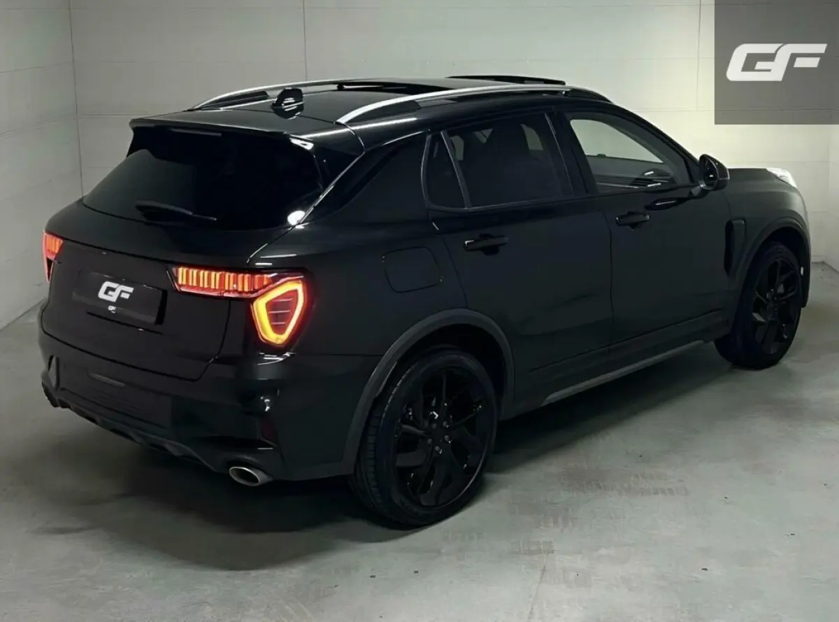 1.5 Plug-in Black Edition Sfeerver. CarPlay 360°