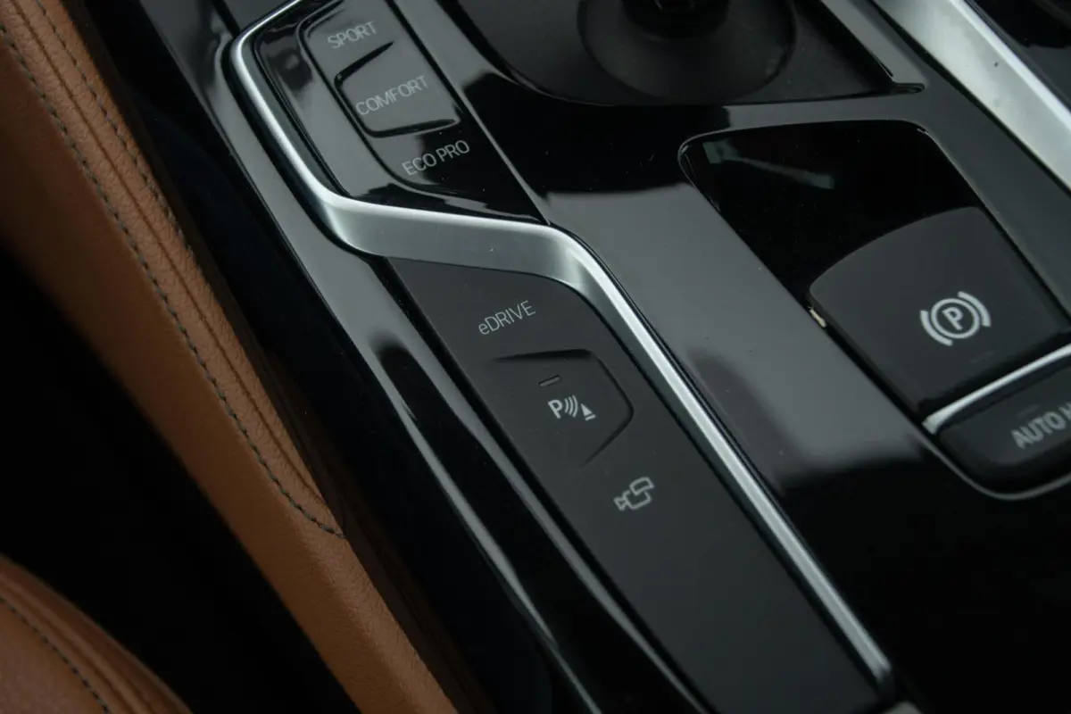 530e iPerformance eDrive Luxury line | Camera