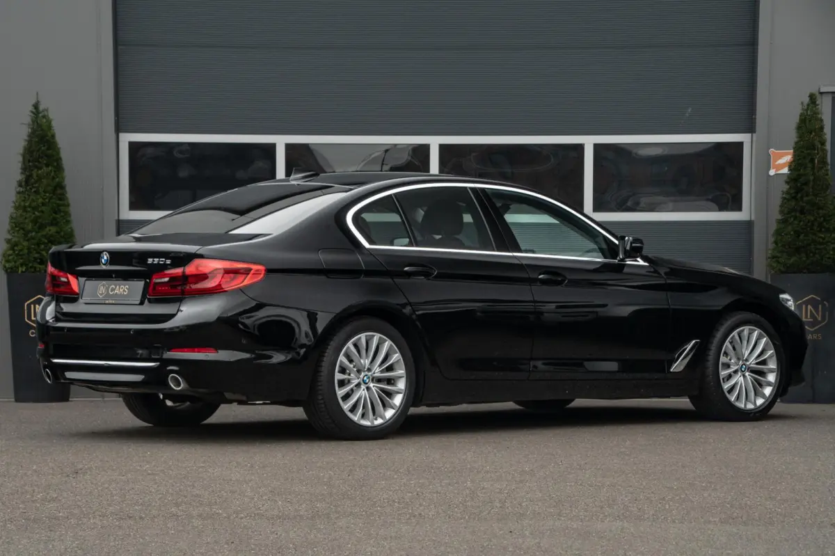 530e iPerformance eDrive Luxury line | Camera