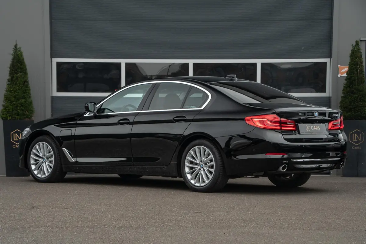530e iPerformance eDrive Luxury line | Camera