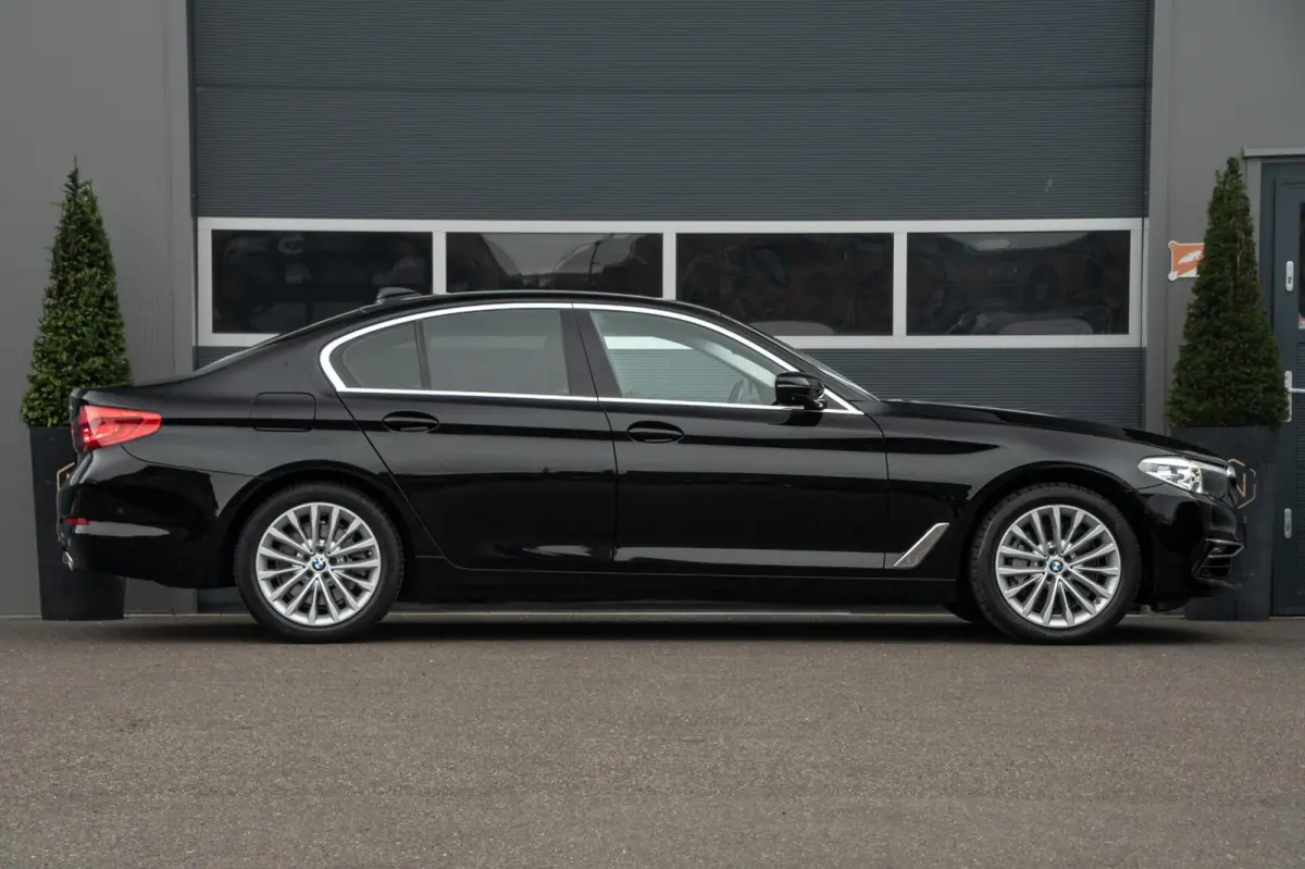530e iPerformance eDrive Luxury line | Camera