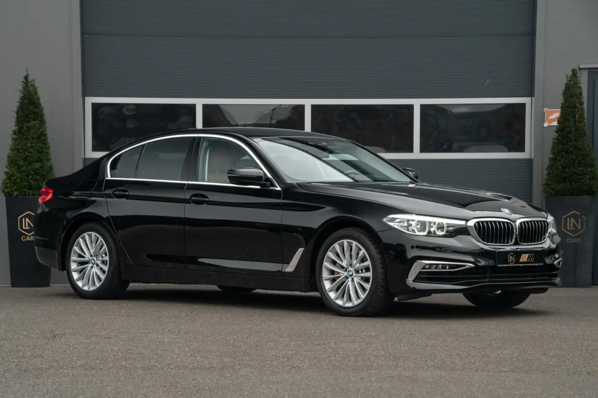 530e iPerformance eDrive Luxury line | Camera