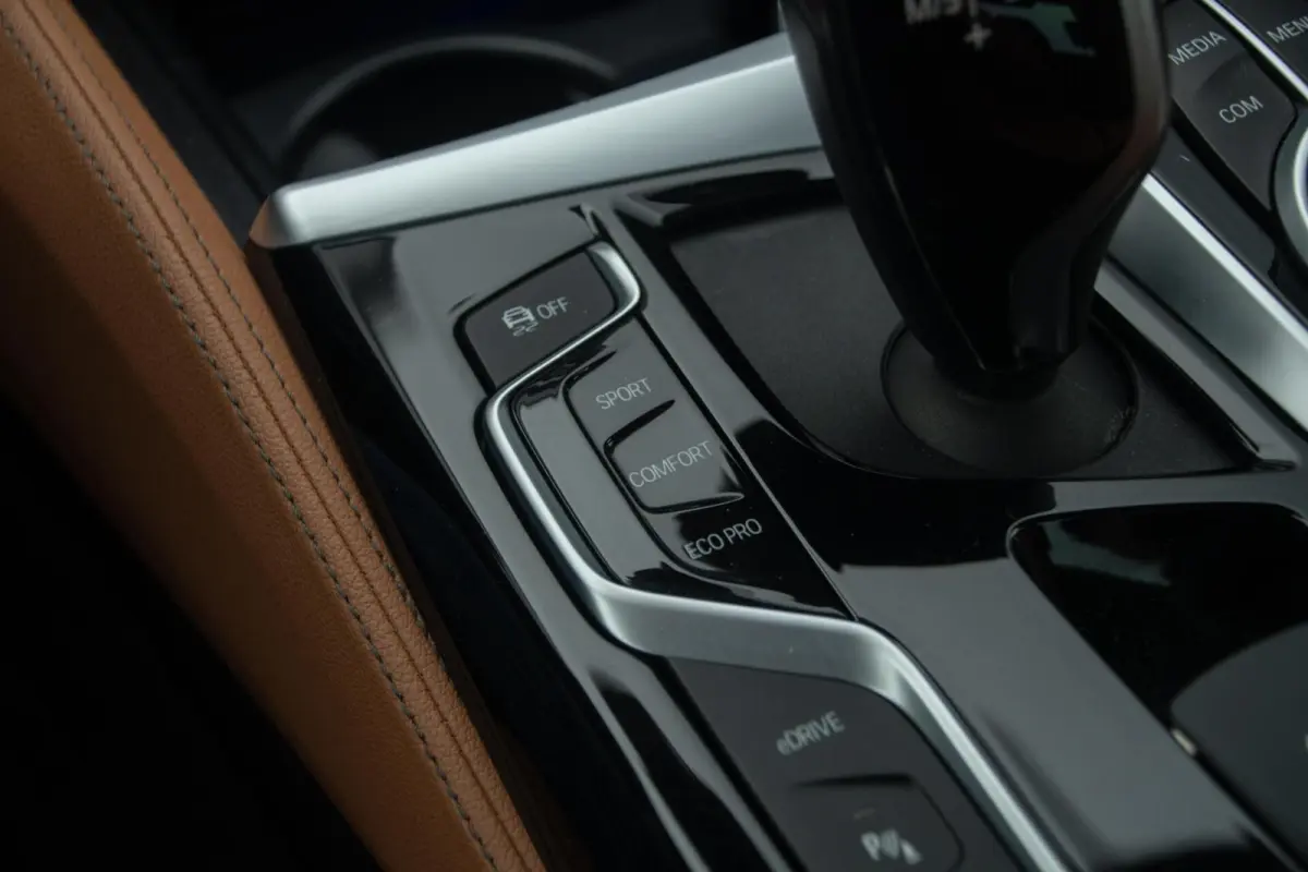 530e iPerformance eDrive Luxury line | Camera