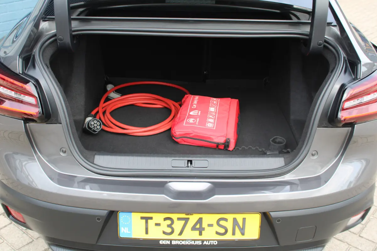 Feel Pack 50 kWh 100% SoH! | Navigatie | Camera | Cruise Control | Android Auto/Apple Carplay