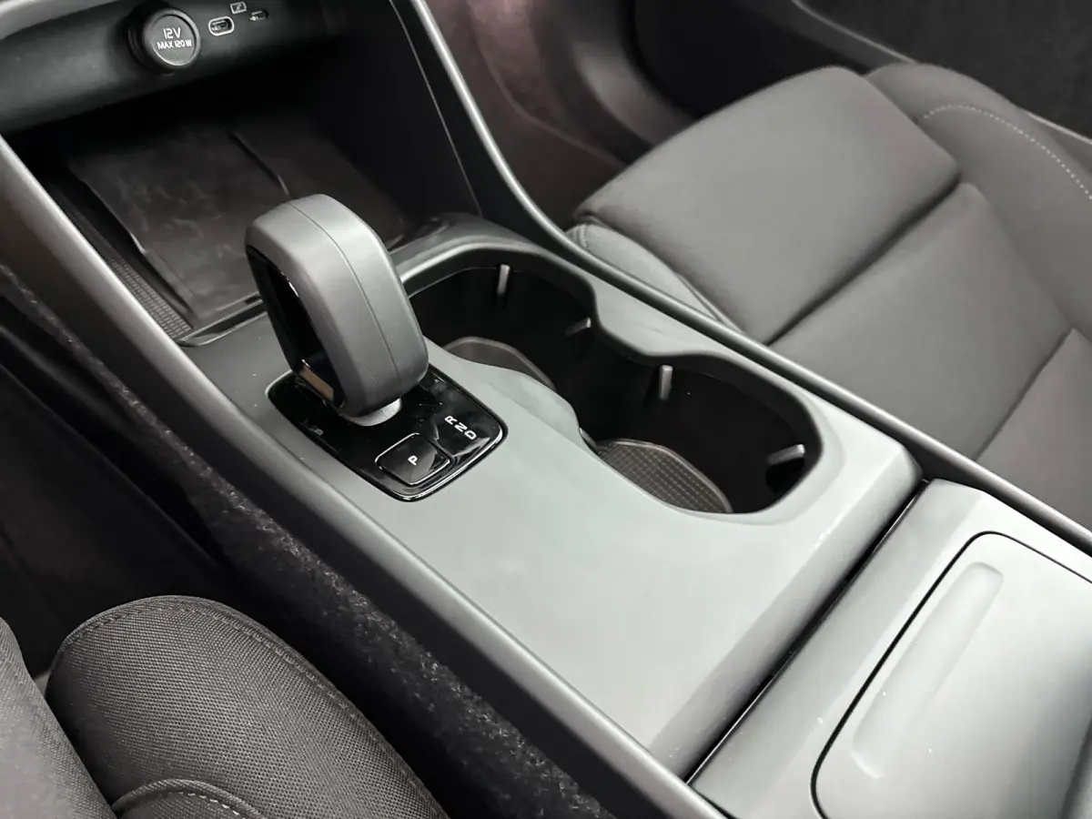 Single Motor Extended Range 82kWh Plus | 19" | Panoramadak| Harman Kardon | 360 Camera | Getint Glas | Adaptieve Cruise | BLIS | Keyless | Stoel/Stuurverwarming | Warmtepomp