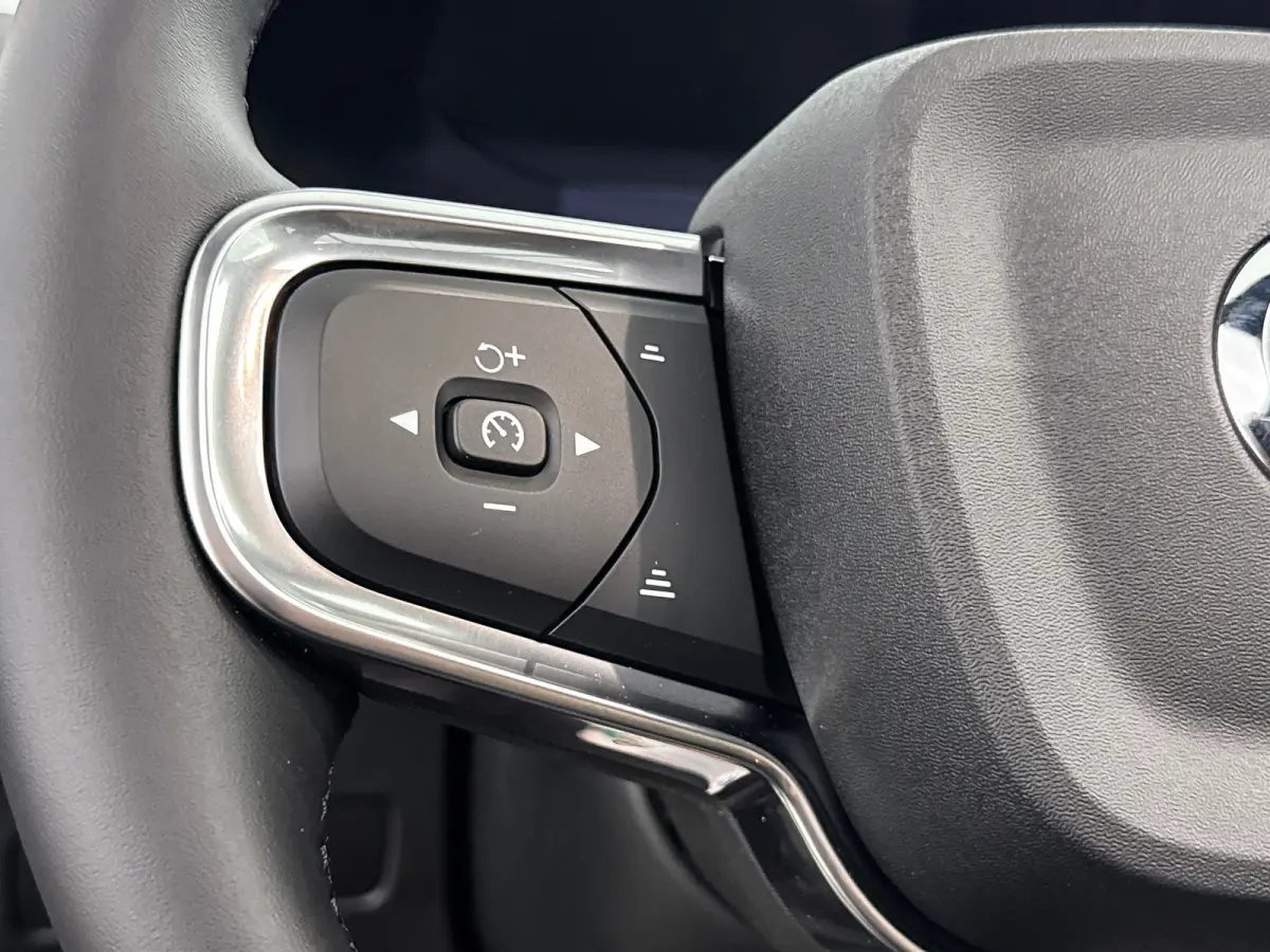 Single Motor Extended Range 82kWh Plus | 19" | Panoramadak| Harman Kardon | 360 Camera | Getint Glas | Adaptieve Cruise | BLIS | Keyless | Stoel/Stuurverwarming | Warmtepomp