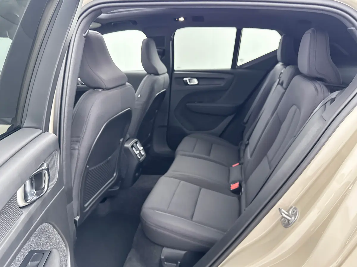 Single Motor Extended Range 82kWh Plus | 19" | Panoramadak| Harman Kardon | 360 Camera | Getint Glas | Adaptieve Cruise | BLIS | Keyless | Stoel/Stuurverwarming | Warmtepomp