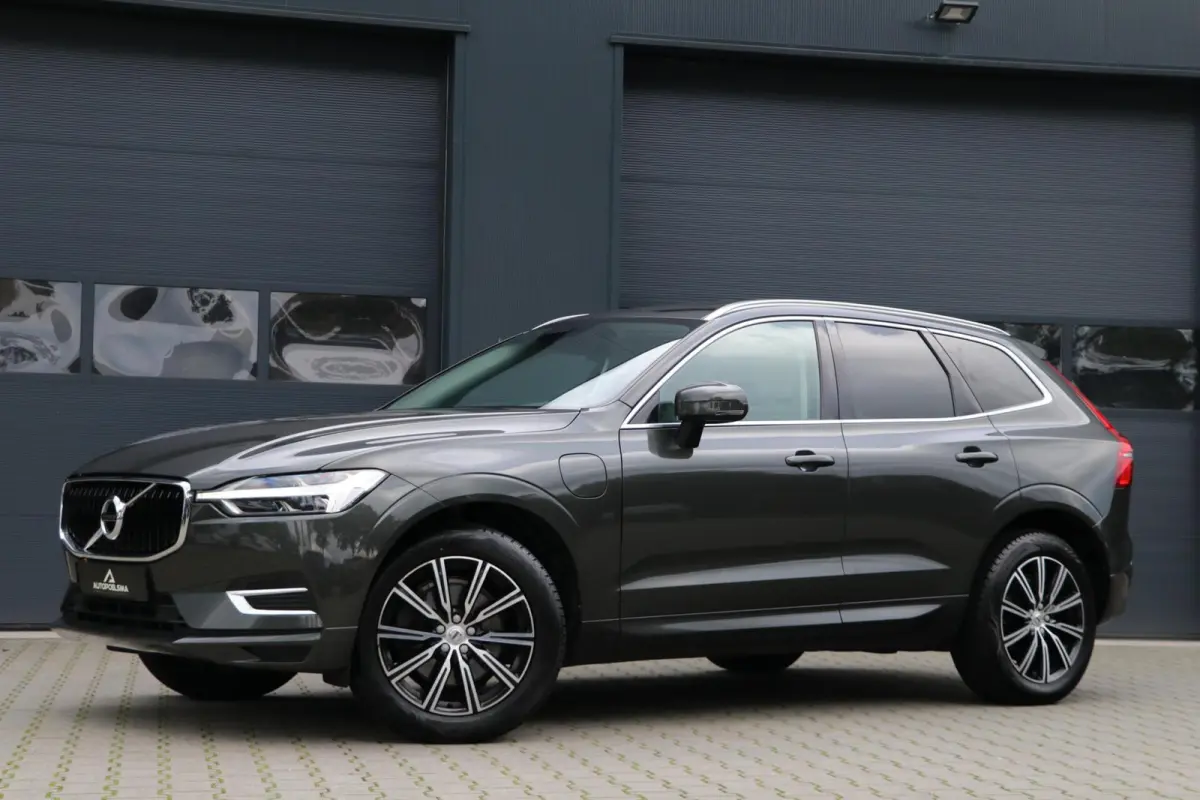 2.0 T8 Twin Engine AWD Inscription Leder Panodak Trekhaak AppleCarplay Camera Stoelverw Bliss LaneAssist 149000KM BJ2018