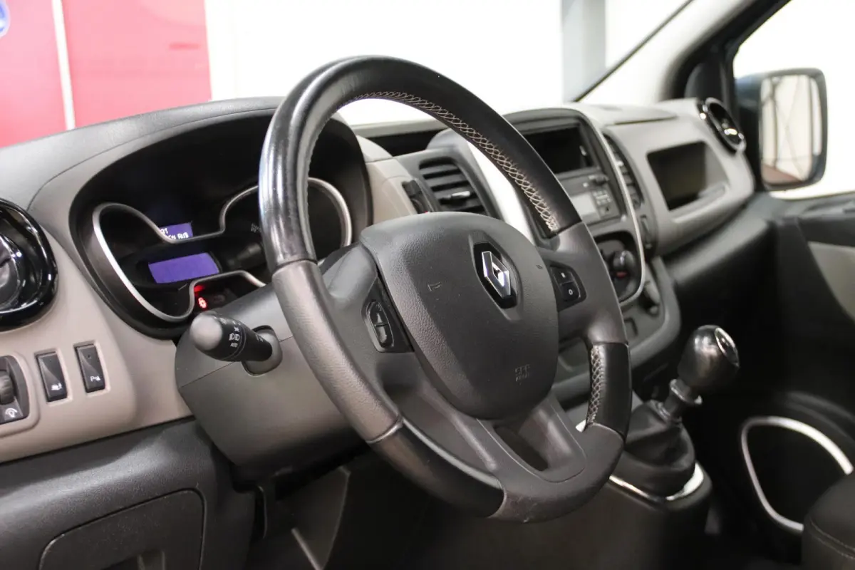 1.6dCi 126PK DUBBELE SCHUIFDEUR EURO 6 Renault Trafic 1.6 dCi 126PK DUBBELE SCHUIFDEUR EURO 6