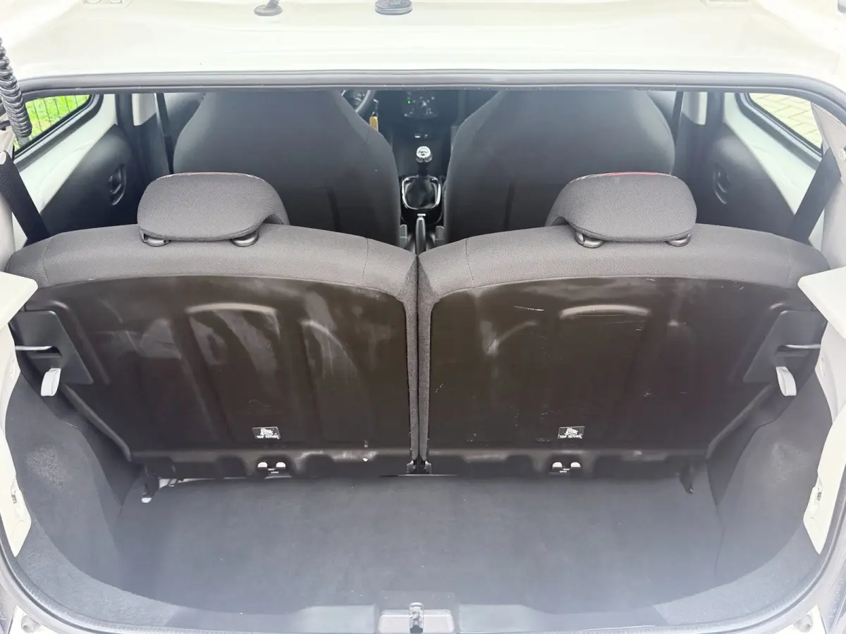1.0 VTi Feel | AIRCO | Bluetooth | 72PK | 1ste eigenaar |