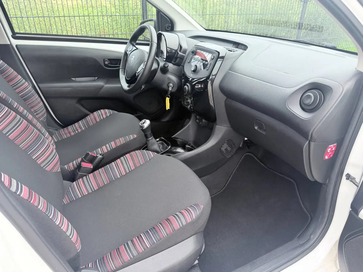 1.0 VTi Feel | AIRCO | Bluetooth | 72PK | 1ste eigenaar |