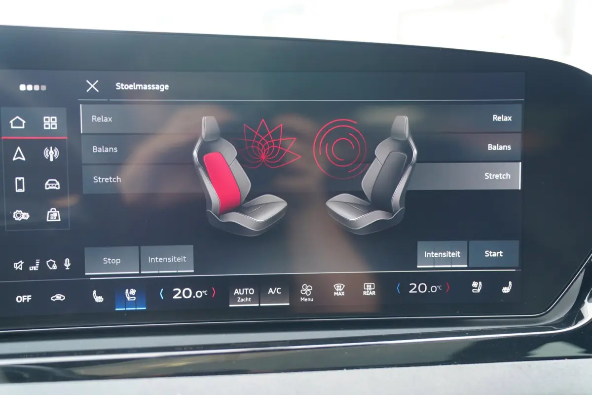 3.0 TFSI quattro 50 year edition | Head Up Display | PDLC Panorama | Massage | Stoelverkoeling | 360 Camera