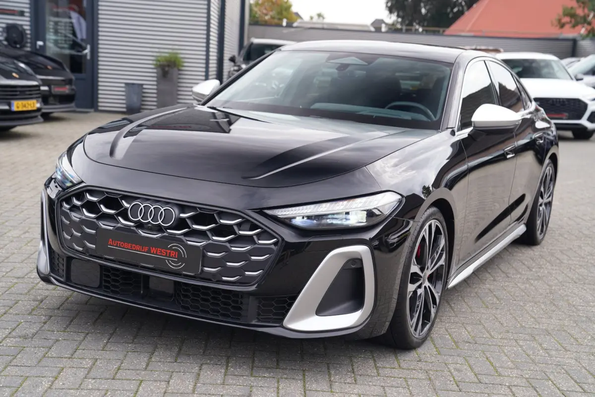3.0 TFSI quattro 50 year edition | Head Up Display | PDLC Panorama | Massage | Stoelverkoeling | 360 Camera