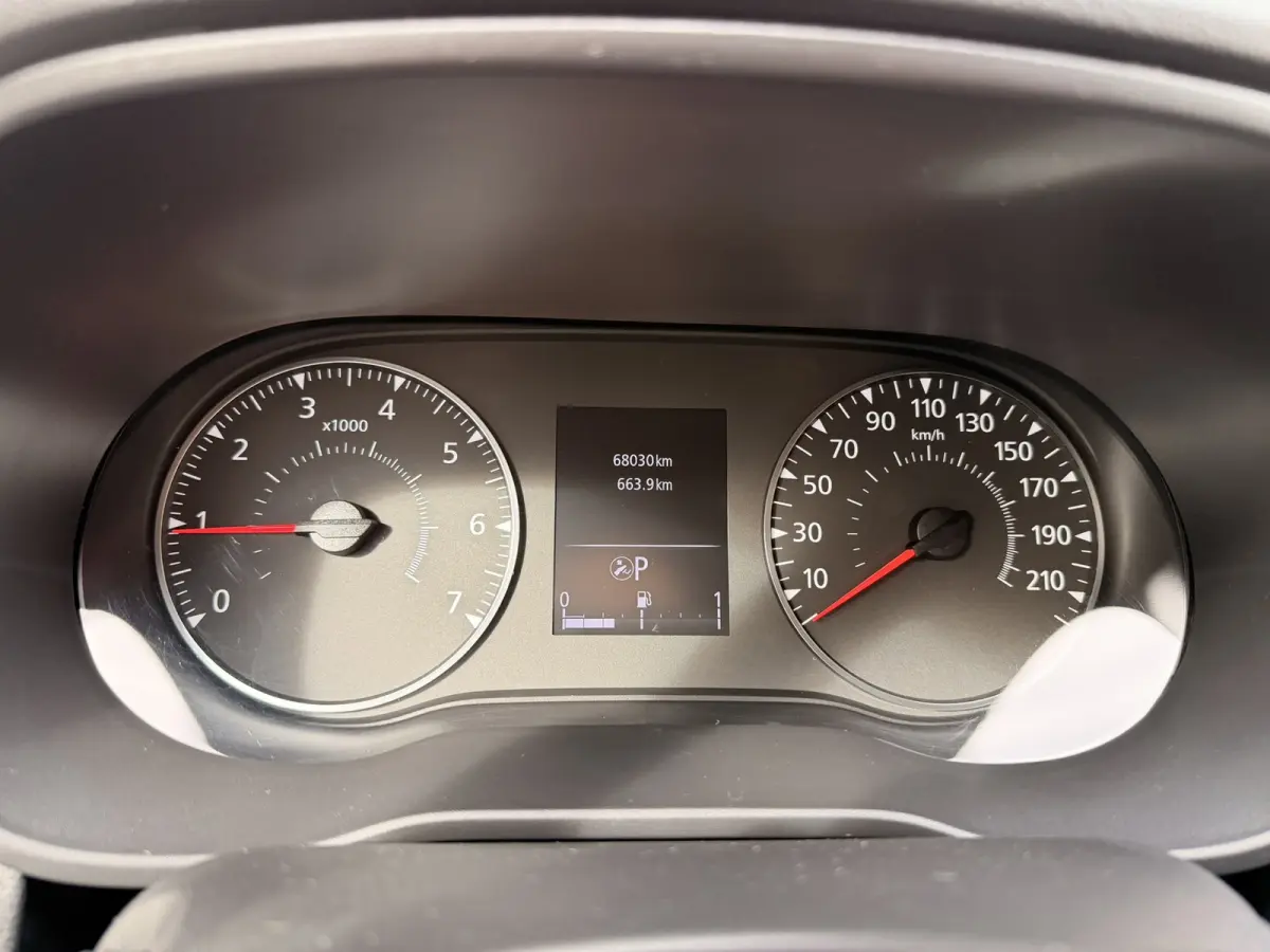 1.3 TCe Prestige Automaat Trekhaak CarPlay Camera DAB Cruise