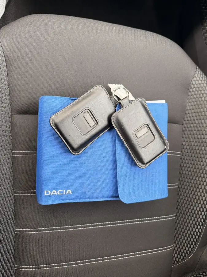 1.3 TCe Prestige Automaat Trekhaak CarPlay Camera DAB Cruise
