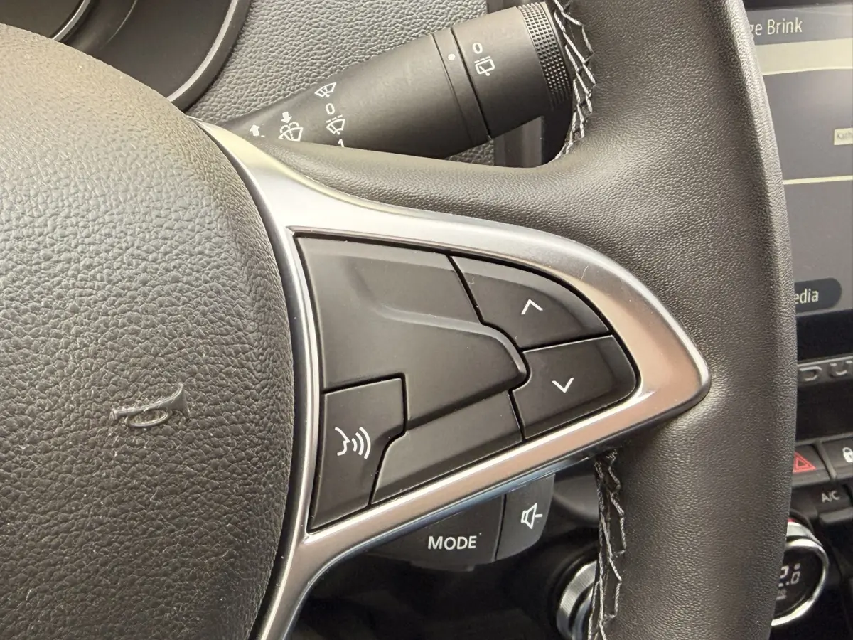1.3 TCe Prestige Automaat Trekhaak CarPlay Camera DAB Cruise