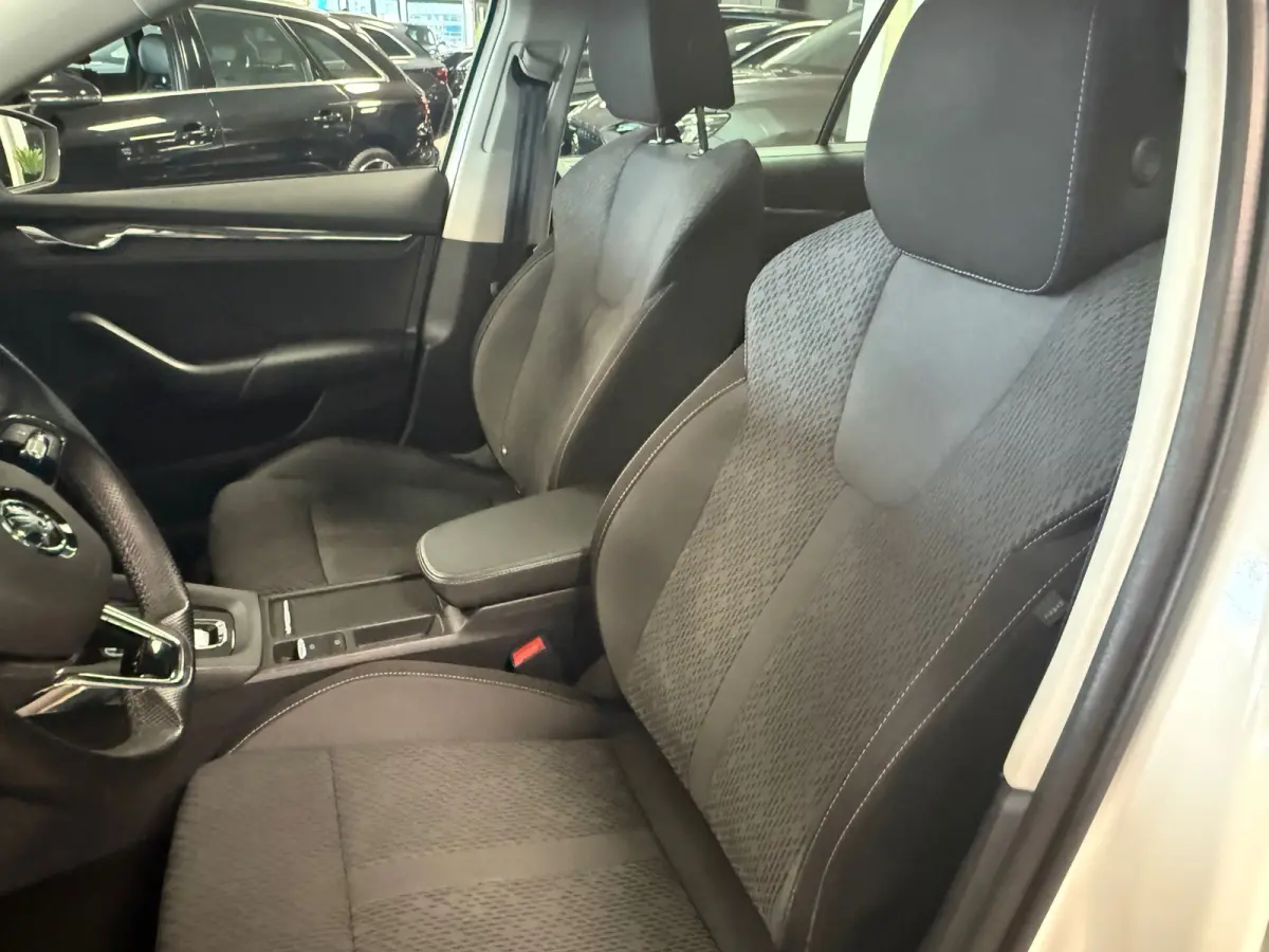 1.4 TSI iV PHEV Sportline Business/pano/head up/memory /apple/dodehoek