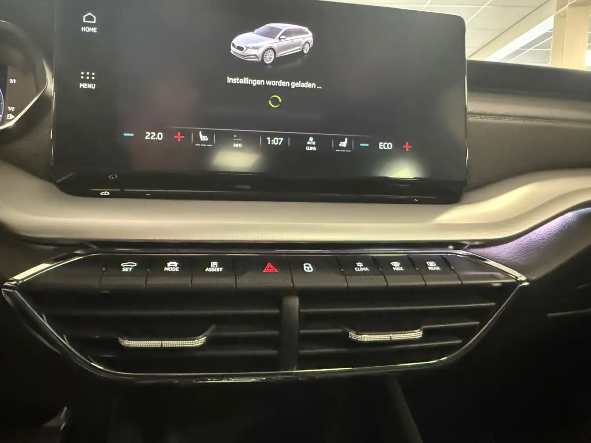 1.4 TSI iV PHEV Sportline Business/pano/head up/memory /apple/dodehoek