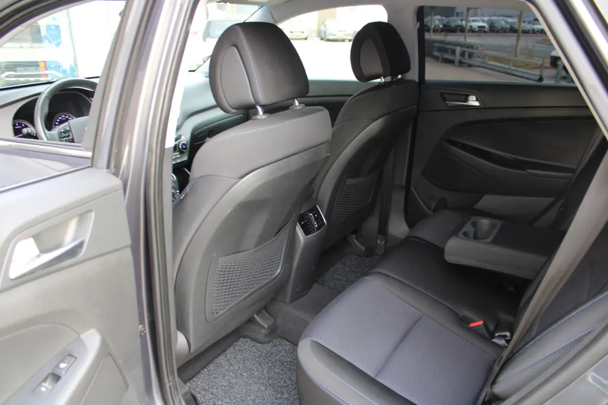 1.6 T-GDi Premium 4WD | Achteruitrijcamera | Keyless entry | Trekhaak