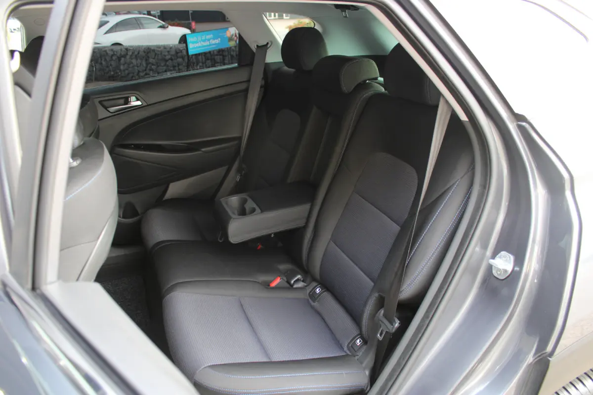 1.6 T-GDi Premium 4WD | Achteruitrijcamera | Keyless entry | Trekhaak