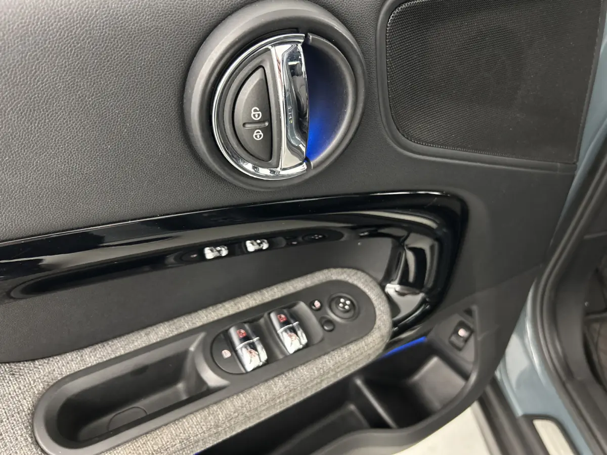 1.5 Cooper ALL4 Premium/HUD/Panodak/H&K/Memory