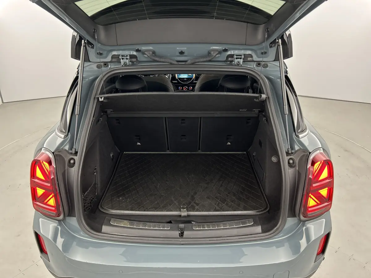 1.5 Cooper ALL4 Premium/HUD/Panodak/H&K/Memory