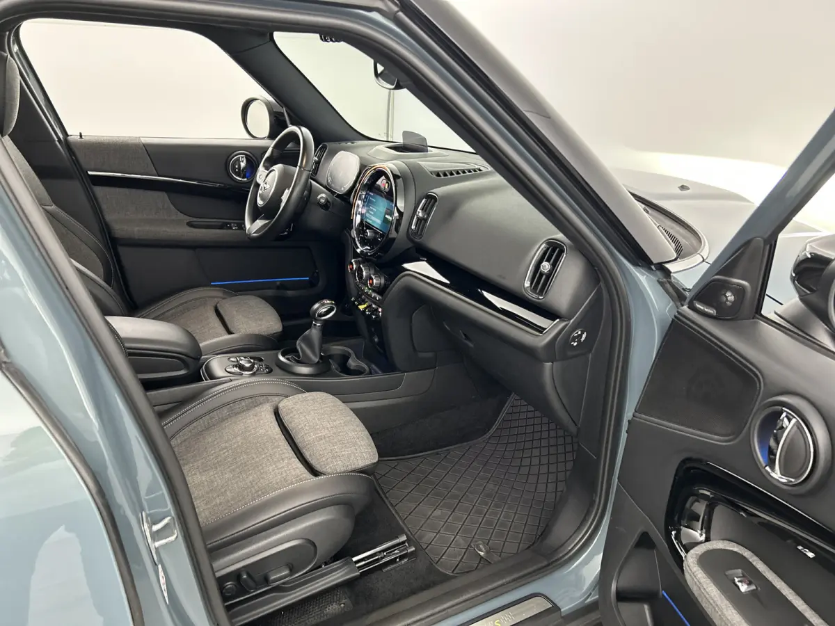 1.5 Cooper ALL4 Premium/HUD/Panodak/H&K/Memory