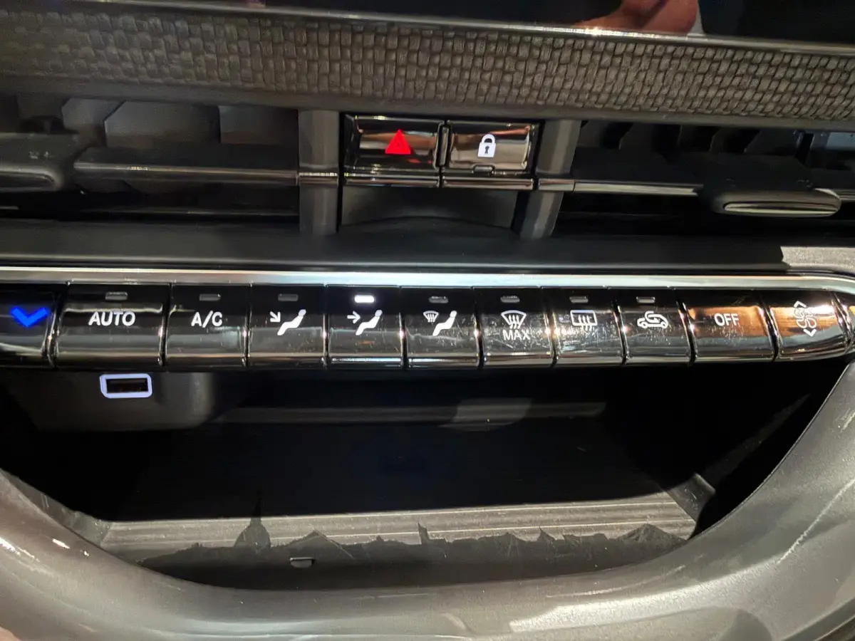 La Prima 42 kWh by Bocelli / Pano / 360 CAM / Keyless / Techno. Pack