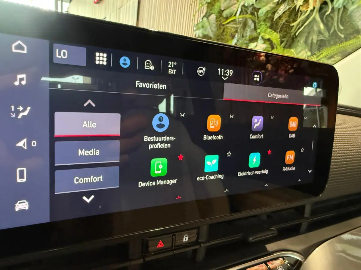 La Prima 42 kWh by Bocelli / Pano / 360 CAM / Keyless / Techno. Pack